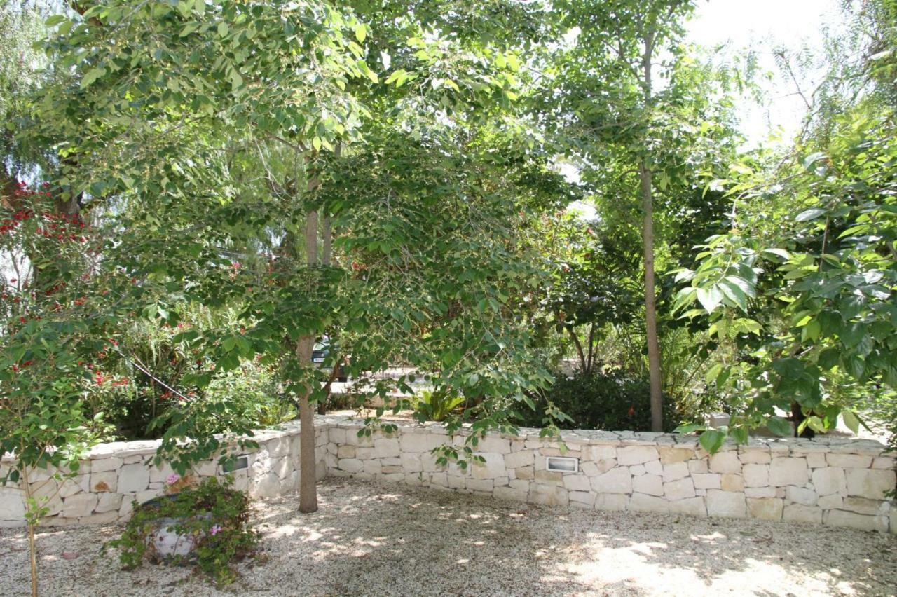 Villa Beatrice Serranova Buitenkant foto
